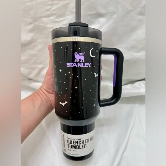 Stanley x Target Halloween 40oz. Flowstate Quencher in Spellcast Black - Picture 2 of 9
